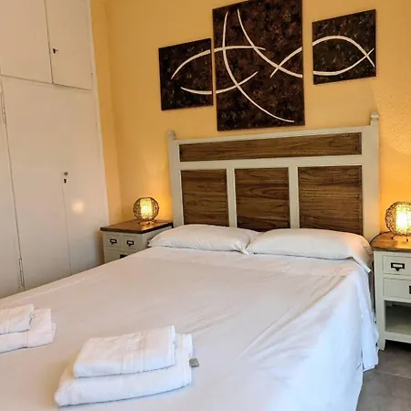Bajo Con Jardin Cerca De La Playa By Host&joy Apartment